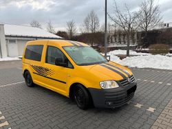 Gelb Gebraucht 2007 VW Caddy Van / Kleinbus | 1.699 €