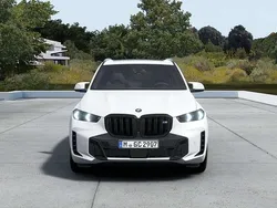 Mineralweiß metallic Neu 2025 BMW X5 M M Sport SUV | 123.196 € (Teuer)