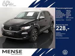 Deep black perleffekt Gebraucht 2021 VW T-Roc Active SUV | 23.445 € (Guter Preis)