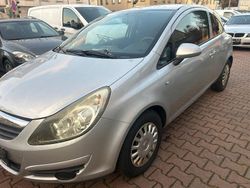 Silber Gebraucht 2008 Opel Corsa Edition Kleinwagen | 1.300 € (Guter Preis)