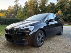 Schwarz Gebraucht 2020 BMW 218 Efficient Dynamics Van / Kleinbus | 15.399 € (Superpreis)