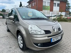 Braun Gebraucht 2009 Renault Grand Modus Dynamique Van / Kleinbus | 5.990 € (Etwas zu teuer)