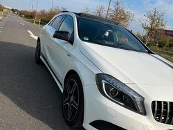Weiß Gebraucht 2015 Mercedes 180 AMG Limousine | 15.600 €