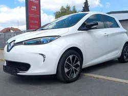 Weiß Gebraucht 2017 Renault Zoe Intens Kleinwagen | 5.999 € (Fairer Preis)