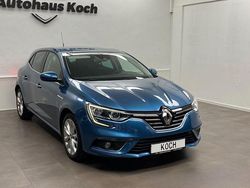 Blau Gebraucht 2016 Renault Mégane IV SE Limousine | 9.900 € (Fairer Preis)