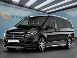 Schwarz Gebraucht 2025 Mercedes V300 Van / Kleinbus | 117.599 €