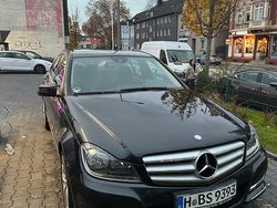 Schwarz Gebraucht 2011 Mercedes C180 Avantgarde Limousine | 8.200 € (Etwas zu teuer)