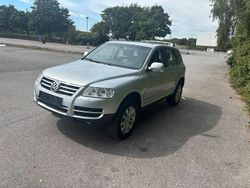 Silber Gebraucht 2005 VW Touareg SUV | 5.350 €