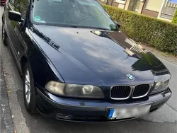 Blau Gebraucht 1998 BMW 520 Limousine | 7.999 €
