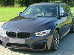 Blau Gebraucht 2017 BMW M3 Competition Edition Limousine | 105.910 €