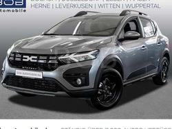 Dolomitgrau (grau) Gebraucht 2025 Dacia Sandero Expression Kleinwagen | 17.888 € (Guter Preis)