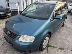 Baligrün Gebraucht 2004 VW Touran Basis Van / Kleinbus | 3.999 € (Teuer)