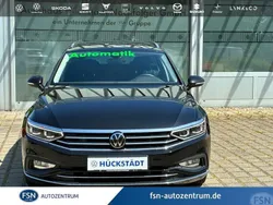 Schwarz (deep black perleffekt) Gebraucht 2024 VW Passat Elegance Kombi | 37.990 € (Teuer)
