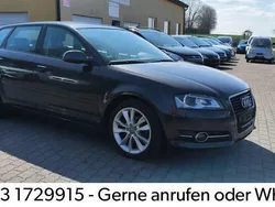 Grau Gebraucht 2011 Audi A3 Sportback Ambition Kombi | 5.900 € (Guter Preis)