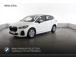 Weiss Gebraucht 2023 BMW 218 M Sport Van / Kleinbus | 28.880 € (Fairer Preis)