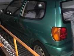 Grün Gebraucht 1995 VW Polo Limousine | 2.459 €