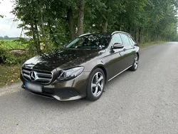 Braun Gebraucht 2017 Mercedes E220 Kombi | 24.499 € (Guter Preis)