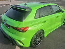 Grün Gebraucht 2025 Audi RS3 Comfort Kleinwagen | 71.500 €