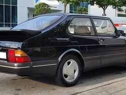 Schwarz Gebraucht 1993 Saab 900 Kleinwagen | 22.500 €