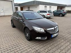 Braun Gebraucht 2013 Opel Insignia Active Kombi | 5.800 € (Guter Preis)