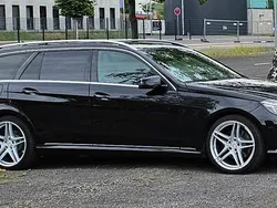 Schwarz Gebraucht 2014 Mercedes 300 Limousine | 15.800 €