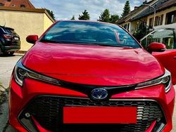 Rot Gebraucht 2021 Toyota Corolla Team Limousine | 19.950 € (Guter Preis)