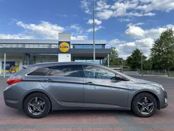 Silber Gebraucht 2013 Hyundai i40 Kombi | 6.500 € (Guter Preis)