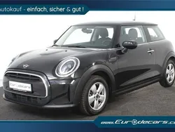 Schwarz Gebraucht 2022 Mini ONE Kleinwagen | 16.800 € (Guter Preis)