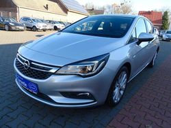 Silber Gebraucht 2016 Opel Astra Edition Limousine | 9.400 € (Fairer Preis)