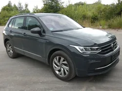 Uranograu Gebraucht 2021 VW Tiguan Life SUV | 22.200 € (Superpreis)