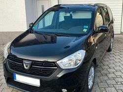 Schwarz Gebraucht 2018 Dacia Lodgy Comfort Van / Kleinbus | 8.750 € (Superpreis)