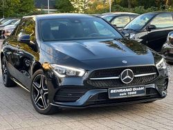 Nachtschwarz Gebraucht 2020 Mercedes 250 AMG line Coupé | 27.787 € (Teuer)