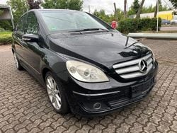 Schwarz Gebraucht 2005 Mercedes B180 Van / Kleinbus | 2.490 € (Fairer Preis)