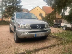 Silber Gebraucht 2001 Mercedes ML320 SUV | 9.875 €