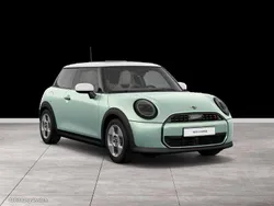 Ocean wave green Gebraucht 2024 Mini Cooper S Kleinwagen | 29.468 € (Fairer Preis)