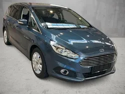 Blau Gebraucht 2019 Ford S-MAX Titanium Van / Kleinbus | 25.449 € (Guter Preis)