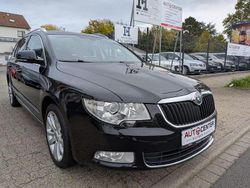 Schwarz Gebraucht 2011 Skoda Superb Limousine | 8.999 € (Fairer Preis)