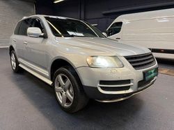 Silber Gebraucht 2006 VW Touareg Exclusive SUV | 4.900 € (Superpreis)