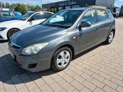 Grau Gebraucht 2009 Hyundai i30 Kleinwagen | 1.950 € (Superpreis)