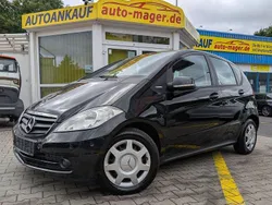 Schwarz Gebraucht 2010 Mercedes A180 Limousine | 2.850 € (Superpreis)