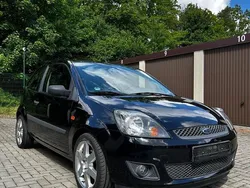 Schwarz Gebraucht 2006 Ford Fiesta Kleinwagen | 3.300 € (Etwas zu teuer)