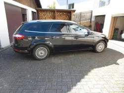 Schwarz Gebraucht 2009 Ford Mondeo Titanium Kombi | 2.500 € (Superpreis)