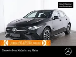 Nachtschwarz Gebraucht 2024 Mercedes A250 Progressive Limousine | 30.490 € (Fairer Preis)