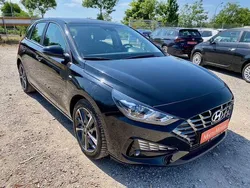 Dark knight mineraleffekt Gebraucht 2023 Hyundai i30 Limousine | 15.200 € (Fairer Preis)