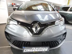 Grau Gebraucht 2024 Renault Zoe Evolution Kleinwagen | 21.780 € (Fairer Preis)