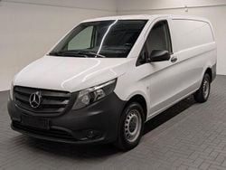 Weiß (arktikweiss) Gebraucht 2020 Mercedes Vito Van / Kleinbus | 24.480 € (Superpreis)