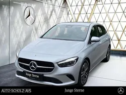Metalliclack hightechsilber Gebraucht 2024 Mercedes B180 Progressive Van / Kleinbus | 29.669 € (Fairer Preis)
