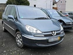 Grau Gebraucht 2008 Peugeot 807 Van / Kleinbus | 4.250 € (Fairer Preis)