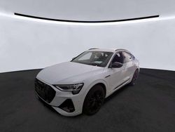 Gletscherweiß metallic Gebraucht 2022 Audi e-tron Sportback Black Edition SUV | 36.940 € (Guter Preis)