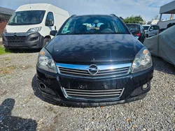 Schwarz Gebraucht 2008 Opel Astra Edition Limousine | 700 € (Superpreis)